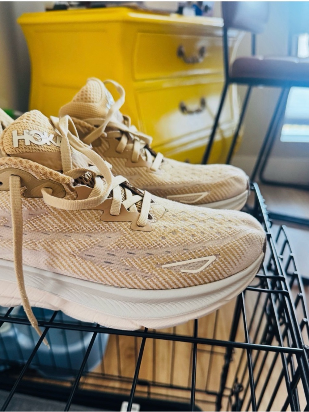 Hoka Women's Beige/Tan Lightweight Running Shoes